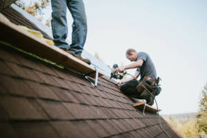 Local Roofers in Lake Secor, NY